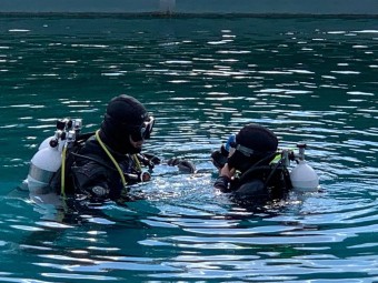 Nurkowanie w Zalanym Kamieniołomie dla Dwojga | Jaworzno | Art of Dive |- prezent dla pary_P