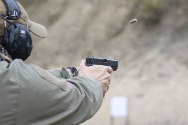 Strzelanie z Glock 17 dla Dwojga | Serock | Strzelnica Marynino | Prezent dla Brata_PP
