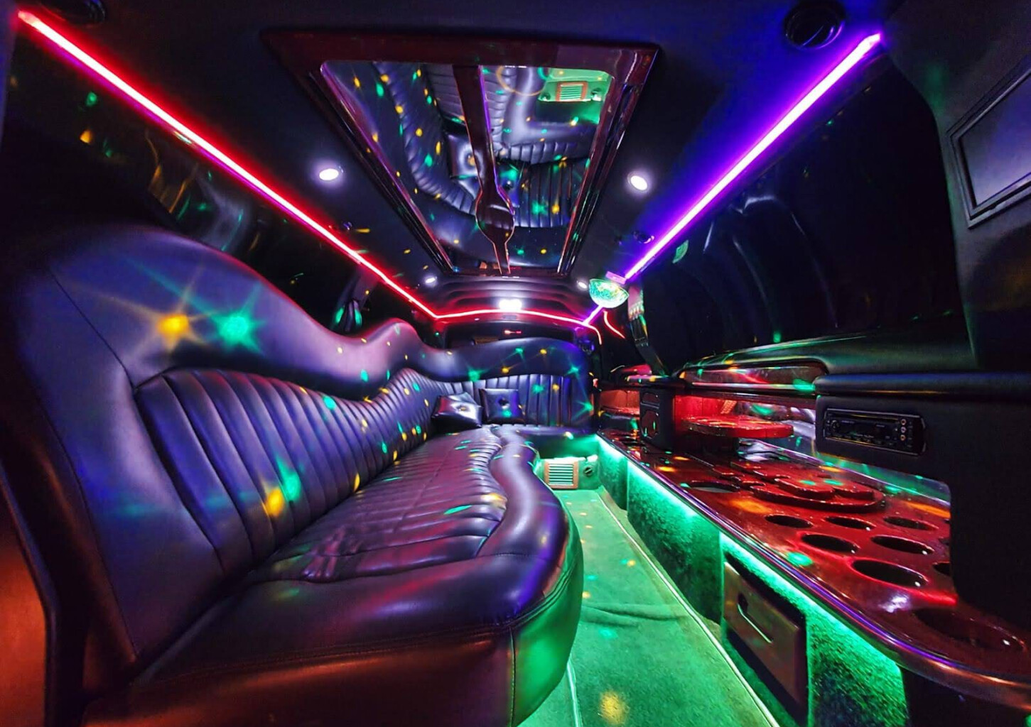 Przejazd Limuzyną Lincoln Town Car | Toruń