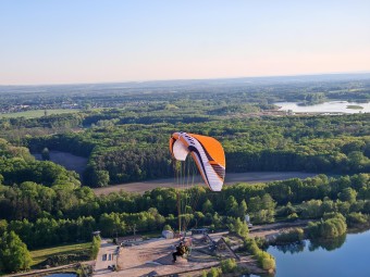 Lot Motoparalotnią z Filmowaniem dla Dwojga - prezent dla znajomego_S