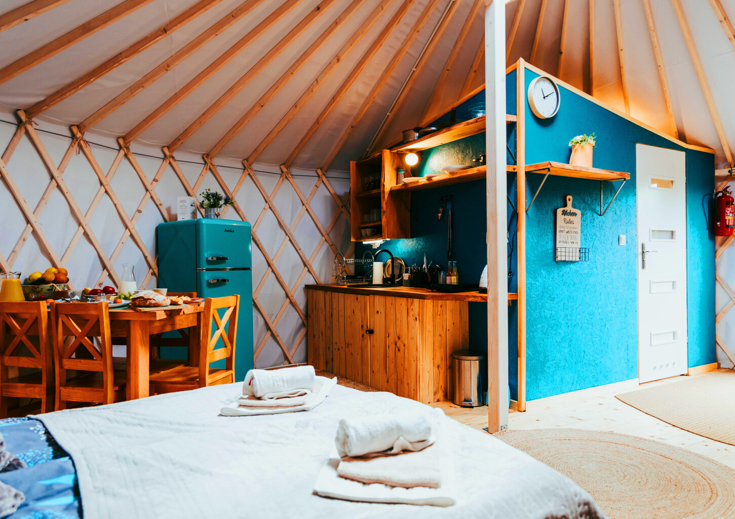 Weekendowy Pobyt w Jurcie (2 Noce, 1-5 Osób) | Aloha Glamp | Wadowice (okolice)