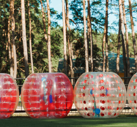 Poznaj Bubble Football | Wiele Lokalizacji