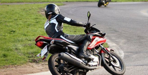 Szkolenie z Doskonalenia Jazdy Własnym Motocyklem | Wiele Lokalizacji | Prezent dla Taty_PP