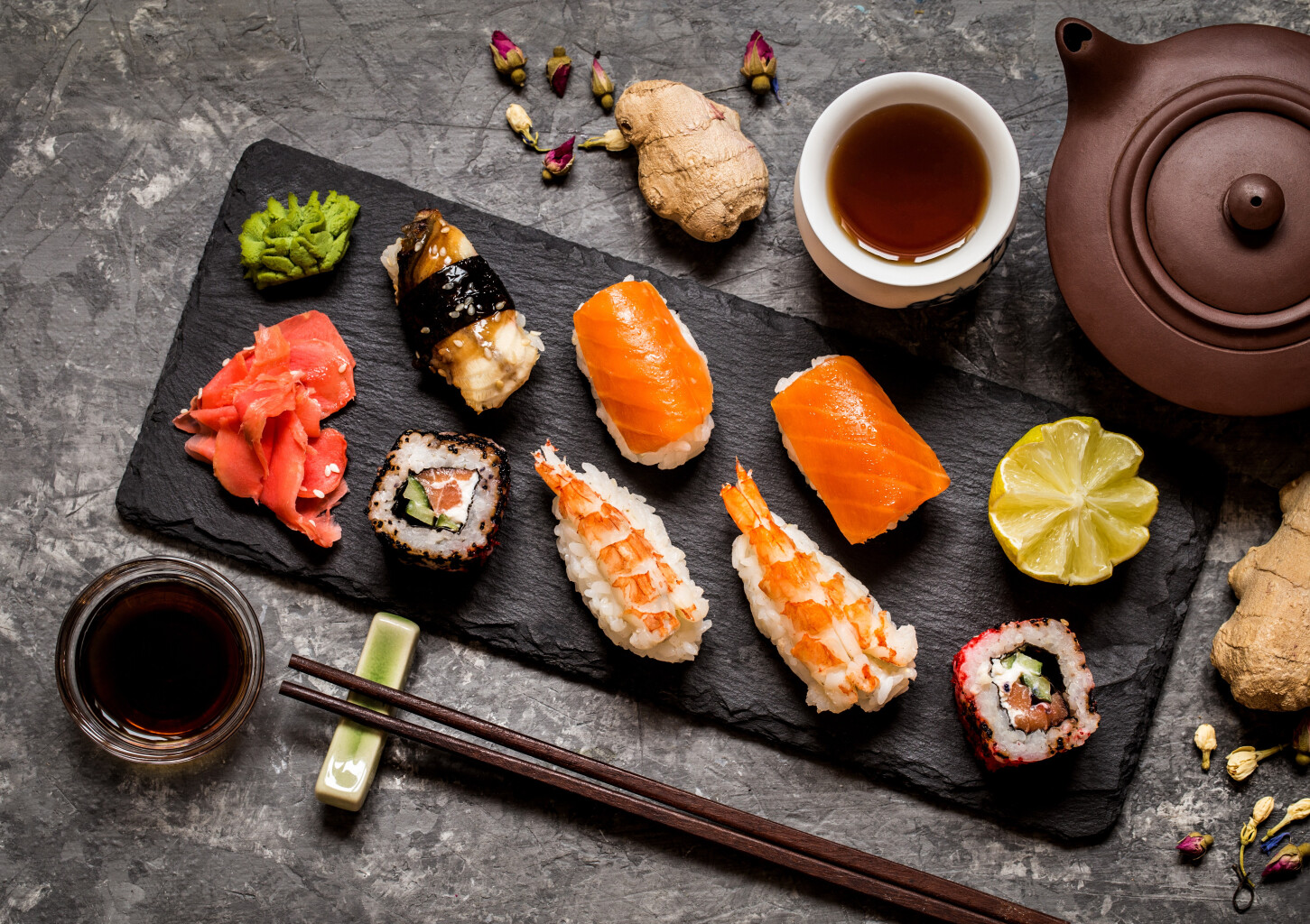 Japońska Degustacja Sushi dla Dwojga | Dąbrowa Górnicza