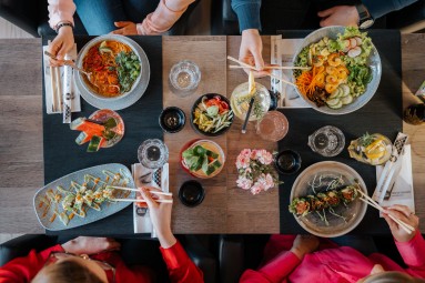 Azjatycki Obiad dla Przyjaciół | Białystok - Prezent dla znajomych _PP