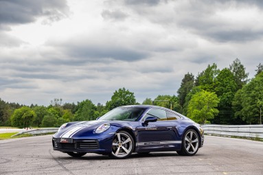 Poprowadź Porsche 911 Carrera 4 (1 okrążenie) | Wiele Lokalizacji | Prezent dla Niego_PP