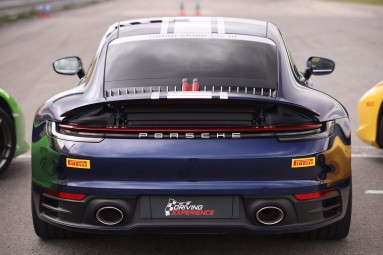 Poprowadź Porsche 911 Carrera 4 (2 okrążenia) | Wiele Lokalizacji | Prezent dla Niego_PP