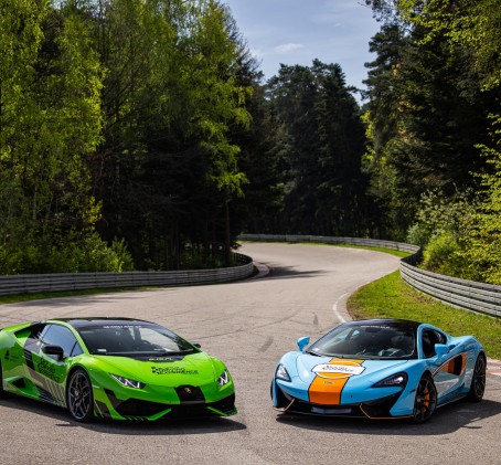 Pojedynek McLaren 570GT vs. Lamborghini Huracan | Wiele Lokalizacji
