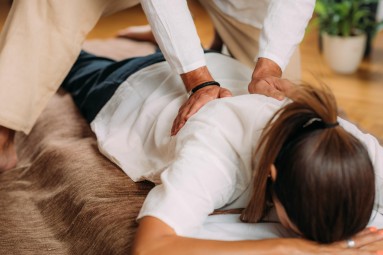 Masaż Shiatsu | Wiele Lokalizacji | Prezent na Urodziny_S