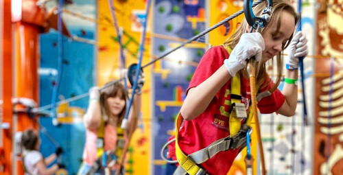 Całodniowa Zabawa w Parku Trampolin | Częstochowa | Prezent dla Niej_PP