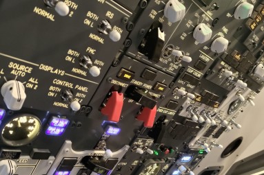 Lot w Symulatorze Boeing 737 Max (60 minut) | Warszawa | Prezent dla Kolegi_P