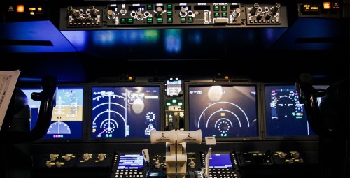 Lot w Symulatorze Boeing 737 Max (60 minut) | Warszawa | Prezent dla Taty_P