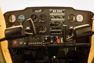 Lot w Symulatorze Cessna C152 (60 minut) | Warszawa | Prezent dla Kuzyna_P