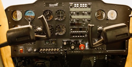 Lot w Symulatorze Cessna C152 (60 minut) | Warszawa | Prezent dla Kuzyna_P