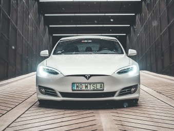 Poszalej Teslą Model S z Autopilotem Ulicami Miast (105 minut) | Wiele Lokalizacji-Prezent dla Taty_P