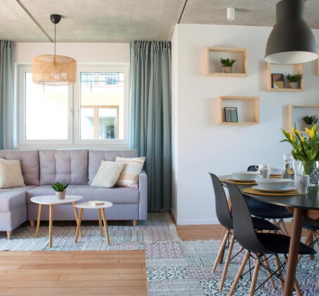 Rodzinny Pobyt (2 Noce, 2-4 Osoby) | Apartamenty nad morzem Ahoj & Laba | Gdynia