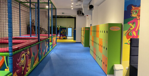 Zabawa w Rodzinnym Centrum Rozrywki dla Dzieci | Swarzędz-Prezent na Dzień Dziecka_PP