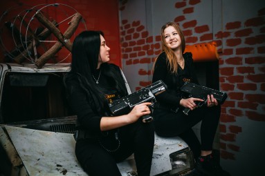 Paintball Laserowy dla Przyjaciół (10 osób) | Bielsko-Biała-Prezent dla Przyjaciół_PP