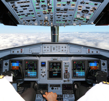 Lot w Symulatorze Lotu Boeing 737-800 (40 minut) | Toruń