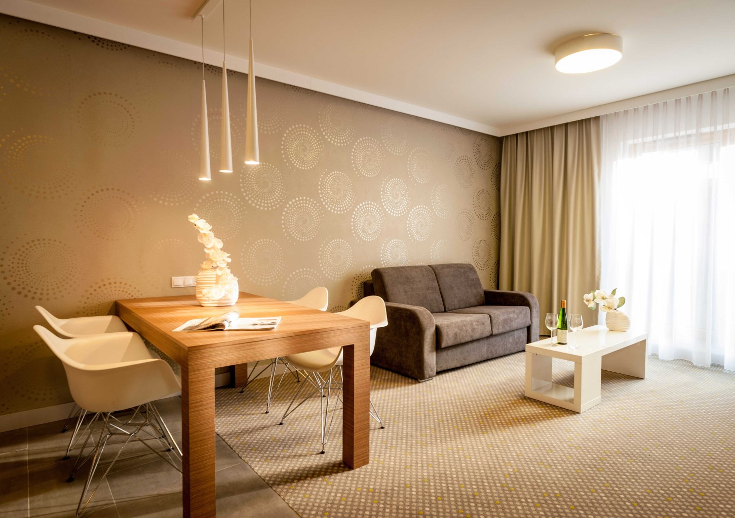 Odprężający Pobyt (2 Noce, 2 Osoby) | Hotel InVite | Wrocław