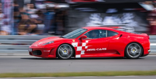 PP_Pojedynek Ferrari F430 vs. Audi R8 V10 | 2 okrążenia | Wiele Lokalizacji-Prezent na Dzień Matki_P