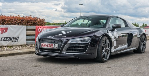 PP_Pojedynek Ferrari F430 vs. Audi R8 V10 | 2 okrążenia | Wiele Lokalizacji-Prezent dla Kobiety_P