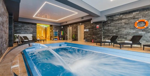 Odprężający Pobyt (2 Noce, 2 Osoby) | Hotel Smile | Prezent dla Pary_P