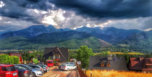 Urokliwy Pobyt (2 Noce, 2 Osoby) | Górski Pałacyk | Prezent dla Przyjaciół_P