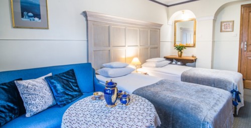 Rekreacyjny Pobyt (1 Noc, 2 Osoby) | Hotel Dwa Księżyce-Prezent dla Rodziców_P