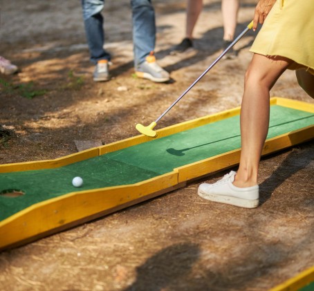 Minigolf dla Znajomych | Bardo