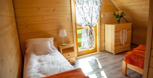 Odprężający Pobyt (2 Noce, 9 Osób) | Ośrodek Domki Zagroda | Słopnice - Prezent dla Przyjaciół _PP