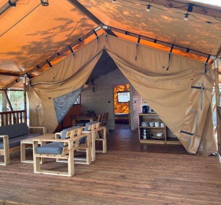 Odprężający Pobyt w Namiocie "Safari"  (4 Noce, 1-4 Osoby) | Glamping Kwiejcówka | Kwiejce