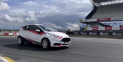 Jazda Fordem Fiestą ST | Wiele Lokalizacji | 4 okrążenia-Prezent dla Taty_P