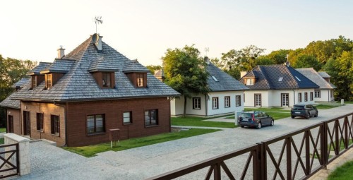 Urokliwy Pobyt (1 noc, 8 osób) | Kazimierz Dolny | Prezent dla Przyjaciół_P