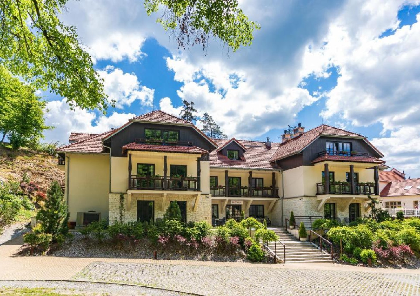 Romantyczny Pobyt (1 Noc, 2 Osoby) | Berberys Park Hotel | Kazimierz Dolny