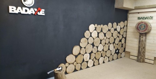 Weekendowe Rzucanie Siekierami dla Znajomych | Kraków-Prezent dla Przyjaciół_P