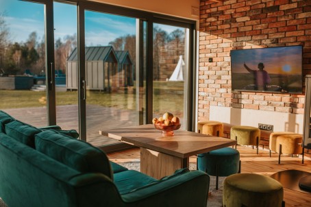 Pobyt w Domku "Chill House" (2 Noce, 4 Osoby) | Fazenda Folwark | Długosiodło