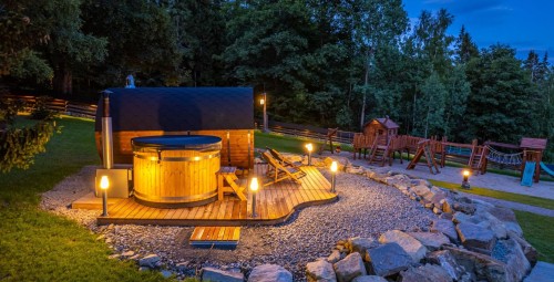 Odprężający Pobyt w Domku Jaworzyna (2 Noce, 8 Osób) | Osada Jaworzyny | Zawadka - Prezent dla Mężczyzny _P