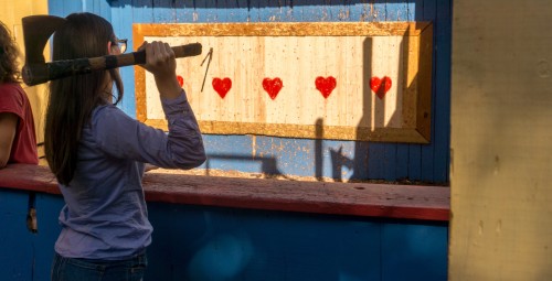 Rzucanie Siekierami do Celu dla Znajomych | Gdańsk | Prezent dla Przyjaciółki_S