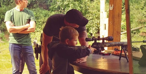 Poznaj Strzelanie “Pakiet Junior” | Ściborzyce Wielkie | Prezent dla Kolegi_P