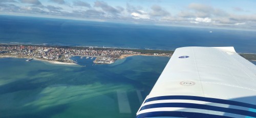 Lot Widokowy nad Morzem Bałtyckim dla Przyjaciół (30 minut) | Kołobrzeg - Prezent dla Przyjaciół _P