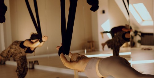 Poznaj Aerial Jogę | Częstochowa | Prezent dla Mamy_P