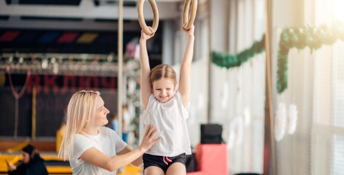 Szalona Zabawa w Parku Trampolin dla Dwojga | Warszawa-Prezent na urodziny_S