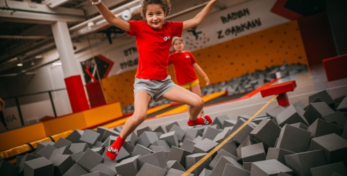 Szalona Zabawa w Parku Trampolin dla Dwojga | Warszawa-Prezent dla Dziewczynki_P