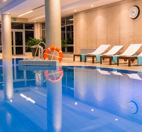 Wystrzałowy Pobyt (2 Noce, 2 Osoby) | Hotel Spa Medical Dwór Elizy | Długopole-Zdrój