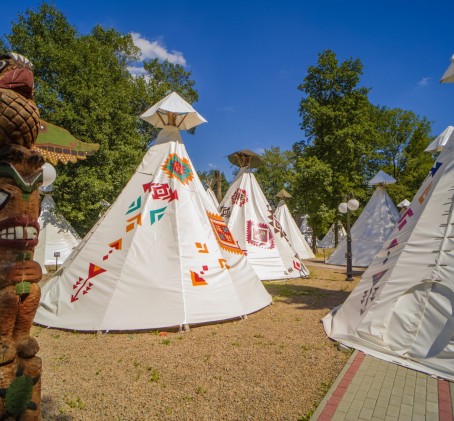 Pobyt w Indiańskim Tipi (2 Noce, 1-4 Osoby) | River Park | Zator