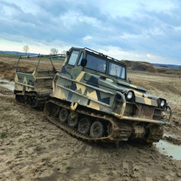Jazda Wojskową Amfibią (30 minut) | Konstancin-Jeziorna_prezent dla Niej_P