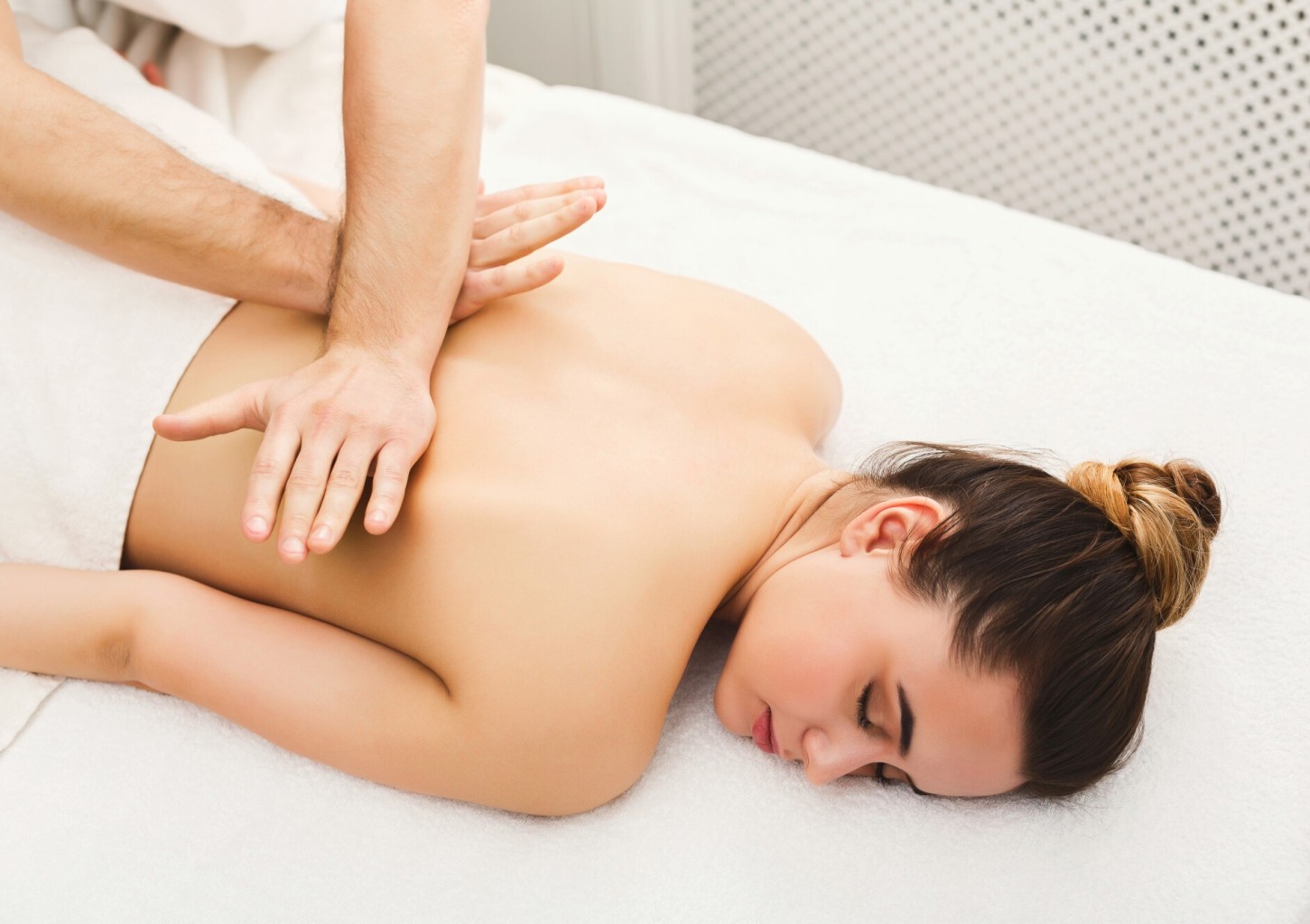 Masaż Aromaterapeutyczny Pleców | Bełchatów