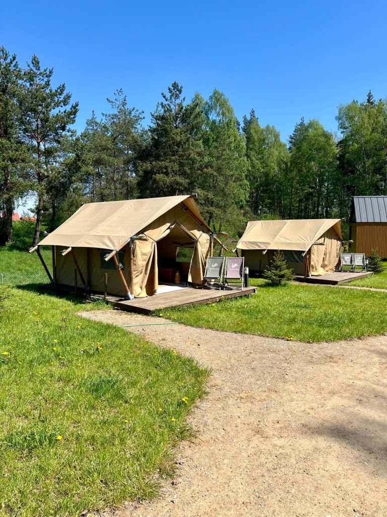 Odprężający Pobyt w Namiocie (5 Nocy, 2 Osoby) | Gulbity Camp | Gulbity