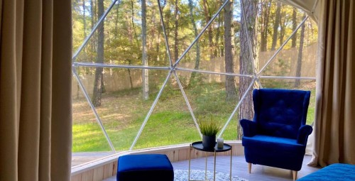 Rekreacyjny Glamping (1 Noc, 4 Osoby) | Planeta Glamping | Prezent dla Dwojga_P